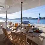 Catamaran Mobydick * Saint-Raphael (Var)