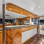 Catamaran Mobydick Botel *